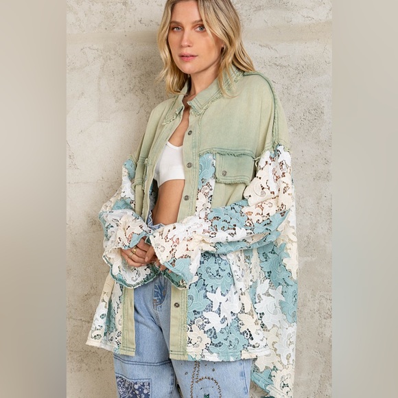 #30 New! Pol Gorgeous Sage Lace Shacket with detailed ruffled sleeves - Picture 4 of 6